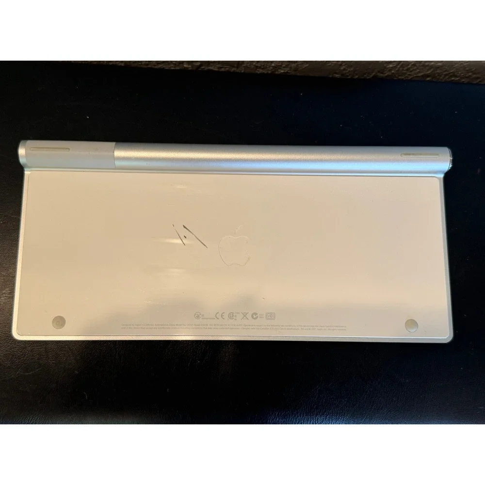 Apple wireless keyboard